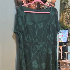 SHEIN Dark Green Floral Midi Dress